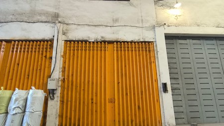 MURAH Disewakan 48 m2 Gudang Surabaya Pusat Jalan Teh  dekat Bongkaran  , Pabean Cantikan, Pasar Atom  - Akses Truk Tronton, Truk FUSO coxok buat Ekspedisi, gudang , Kantor 