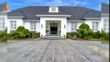 Villa Megah Indah, Bangunan 5000m2 di Lahan 2Ha Sentul Bogor Jawa Barat