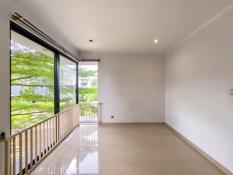 Rumah Bagus Di Kebayoran Symphony Bintaro Sektor 7