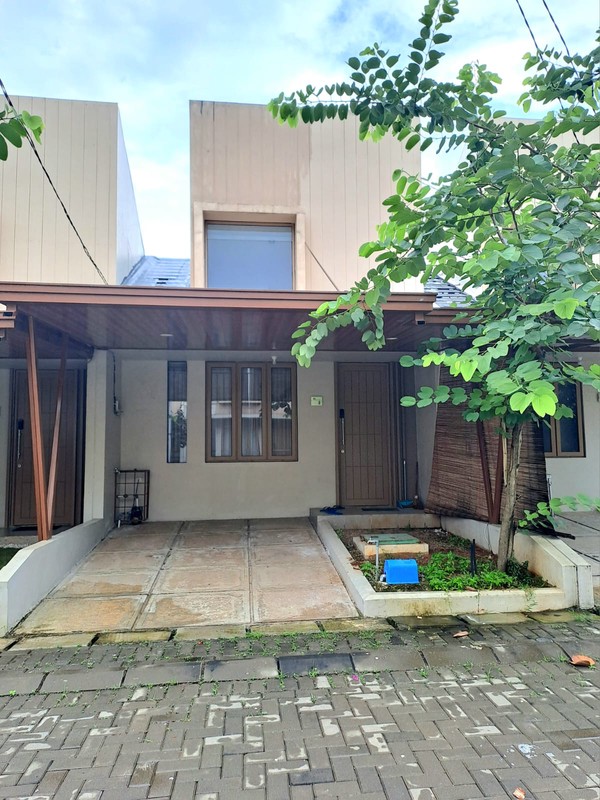 Jual cepat rumah shm bisa kpr siap huni spring hill yume lagoon cisauk kab. tangerang banten