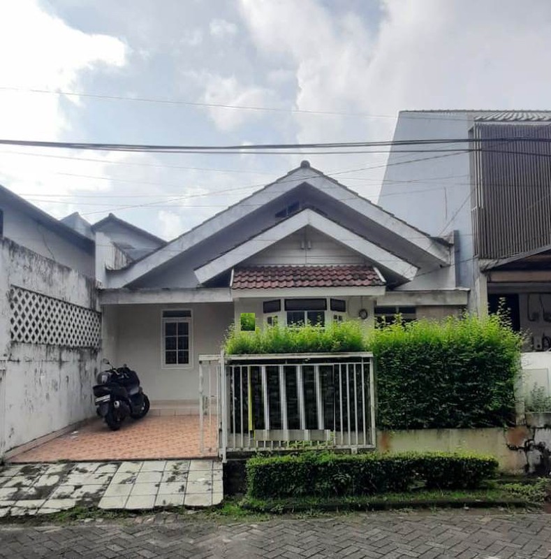 Rumah Rapi 1Lantai Luas 120M Diarea Pusat Bisnis Bintaro Jaya Sektor 5