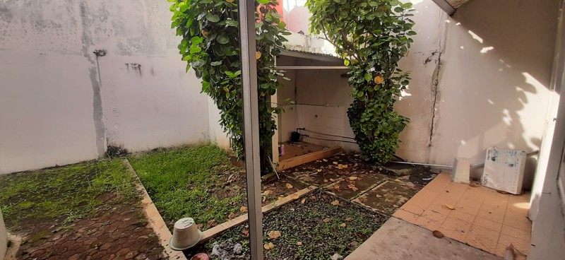 Rumah Rapi 1Lantai Luas 120M Diarea Pusat Bisnis Bintaro Jaya Sektor 5