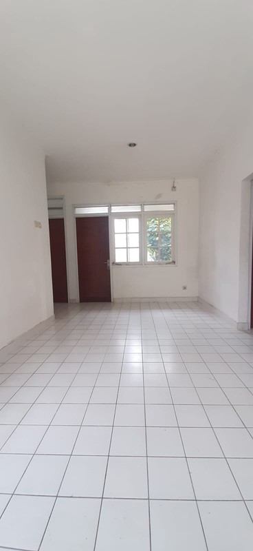 Rumah Rapi 1Lantai Luas 120M Diarea Pusat Bisnis Bintaro Jaya Sektor 5