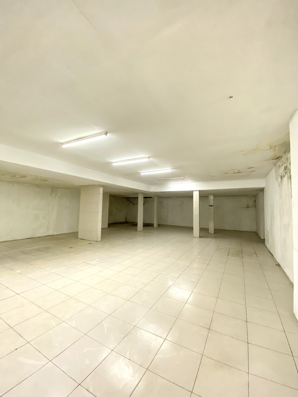 Dijual Bangunan Komersial Strategis di Jakarta Pusat - Lokasi Premium & Nilai Investasi Tinggi