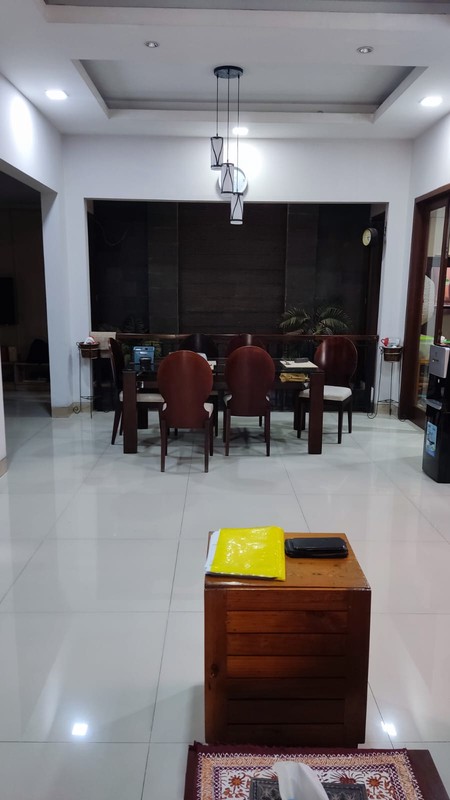 DIjual Rumah Asri di Jatinegara