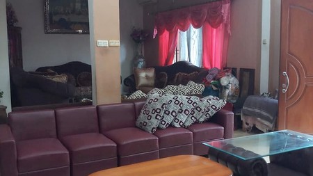 Rumah di Perumahan Permata Timur, Pondok Kelapa dengan Lingkungan yang Tenang dan Nyaman