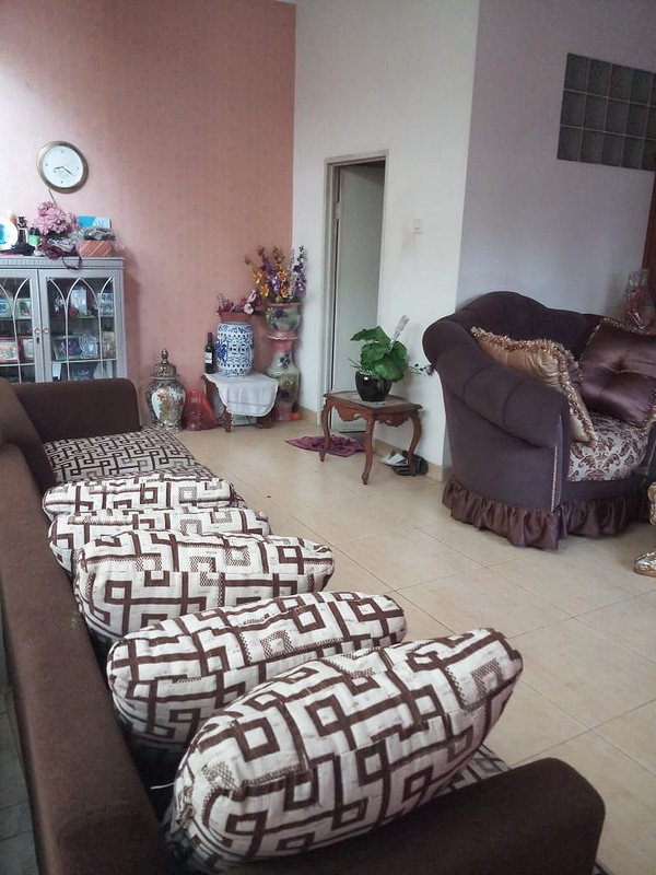 Rumah di Perumahan Permata Timur, Pondok Kelapa dengan Lingkungan yang Tenang dan Nyaman