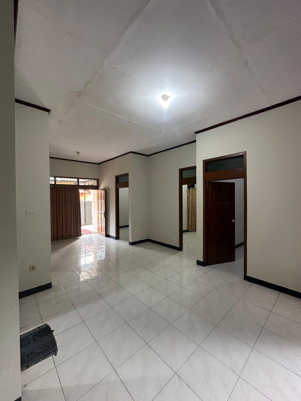 Rumah Cantik Strategis 5 Menit ke Gembira Loka & Fasilitas Kota, di Warungboto, Umbulharjo Yogyakarta