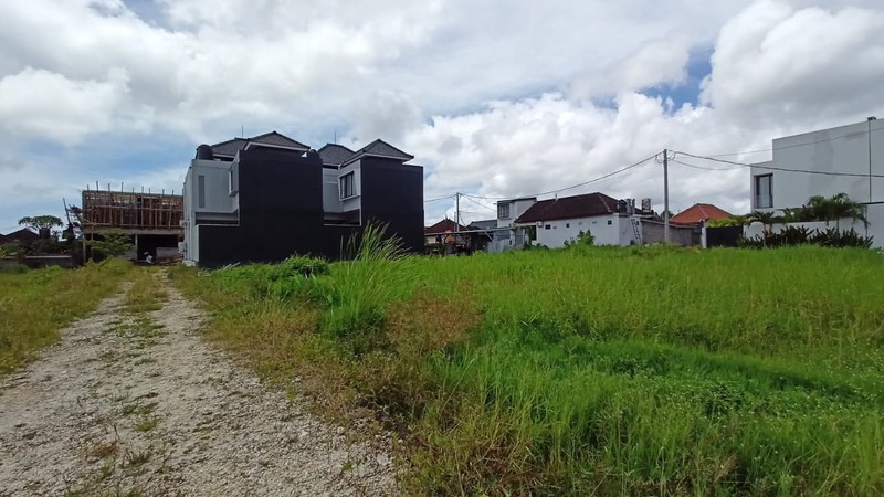 Leasehold - Strategic 10-Are Land for Private Home or Villa Development in Canggu, Bali