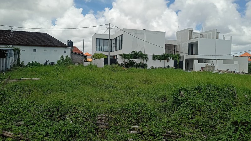 Leasehold - Strategic 10-Are Land for Private Home or Villa Development in Canggu, Bali