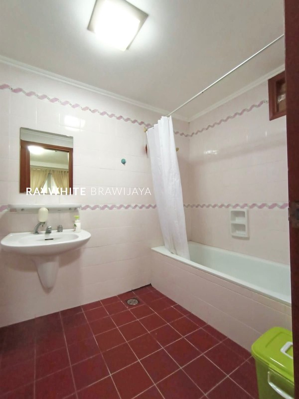 Apartemen Oasis Mitra Sarana 3BR Furnished
