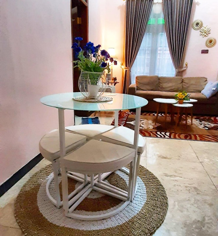 Rumah Mewah Bangunan Unik 3 Lantai Hunian Nyaman dengan Halaman Luas Kateguhan, Boyolali, Jawa Tengah