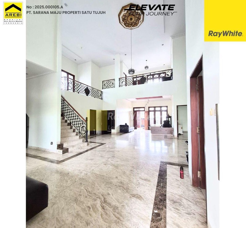 Dijual Rumah pusat kota bandarlampung ada kolam renang