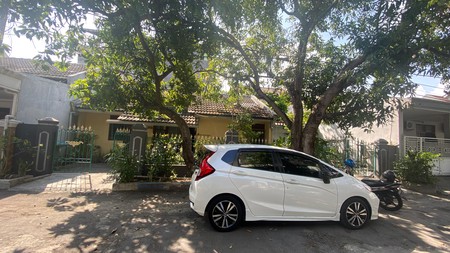 Rumah Sidoarjo Kota di Perum Pondok Jati Dekat Pintu Tol