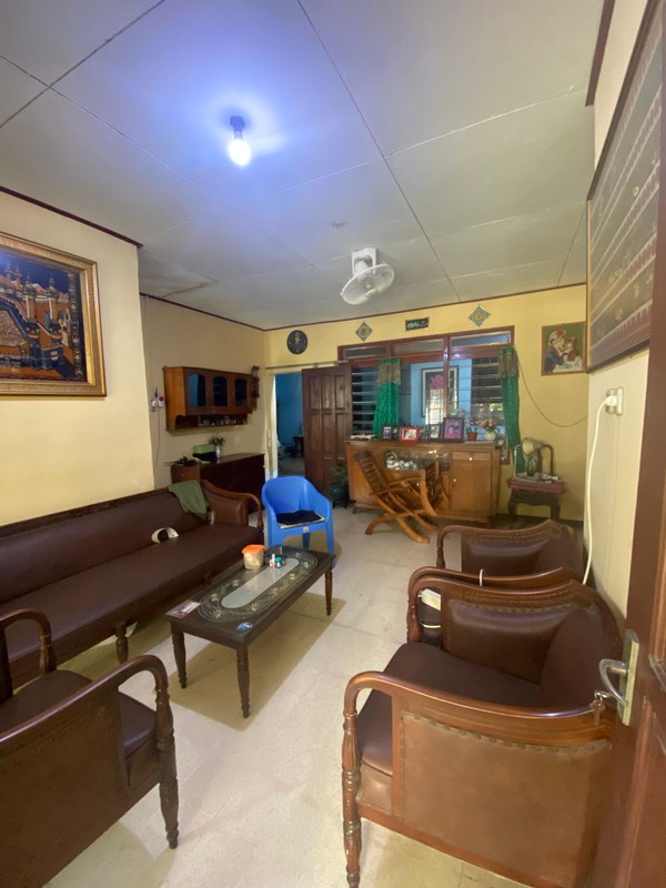 Rumah Sidoarjo Kota di Perum Pondok Jati Dekat Pintu Tol