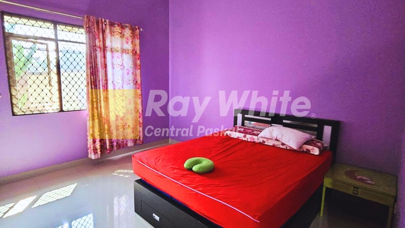 Rumah Asri Nyaman di Kiarasari Raya Bandung