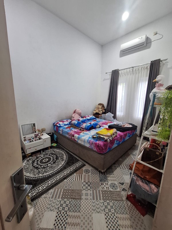 Dijual Rumah Minimalis di Area Strategis dan Bebas Banjir , Jakasampurna Bekasi Barat 