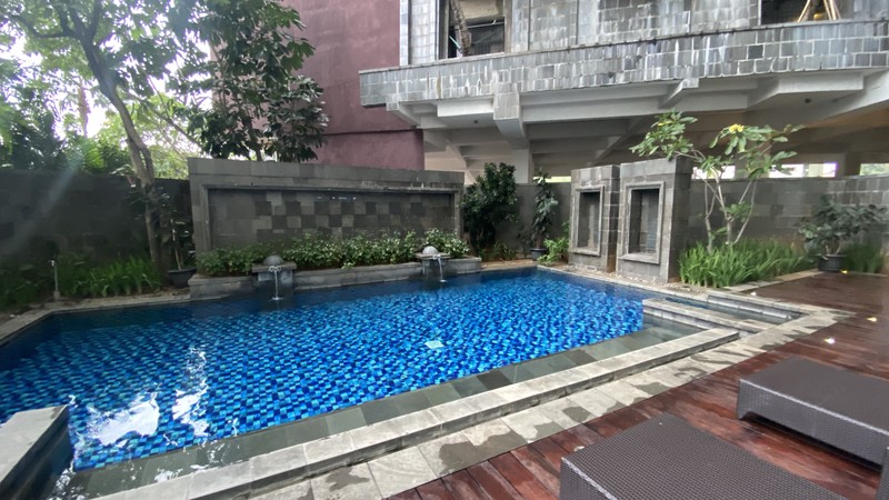 DI JUAL APARTMENT KEMANG VILLAGE, HARGA SANGAT MENARIK