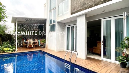 Rumah Dalam Townhouse Furnished Area Pondok Labu Depok