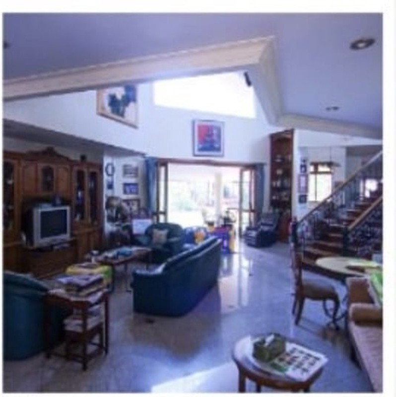 Rumah Bagus Di Jl Tarumanegara Ciputat Tangerang Selatan