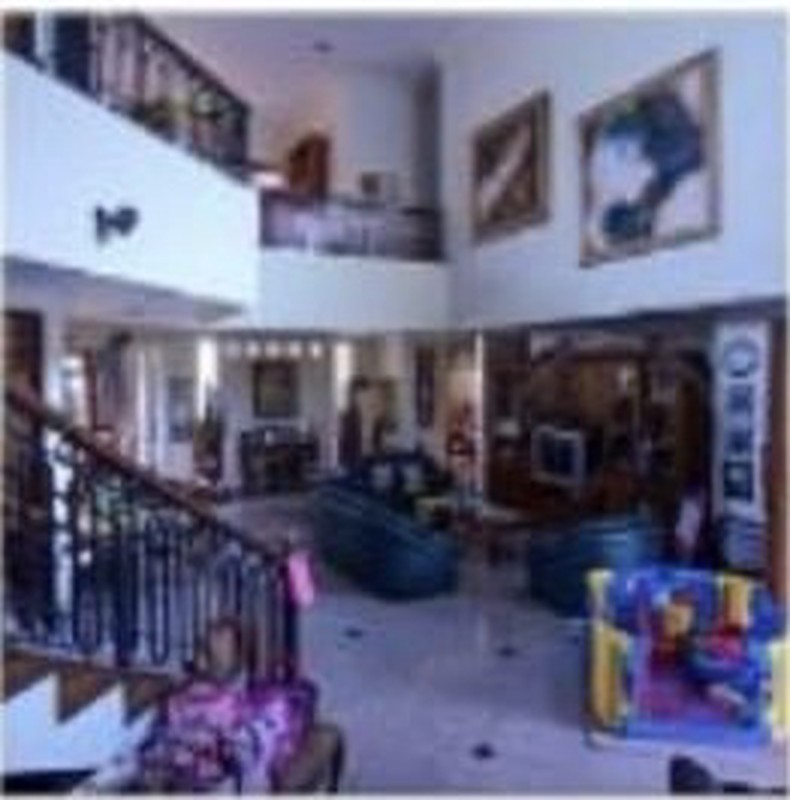 Rumah Bagus Di Jl Tarumanegara Ciputat Tangerang Selatan