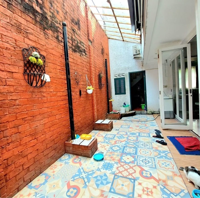 Rumah Bagus Siap Huni dan Asri di cluster Emerald , Bintaro Jaya Sektor 9  