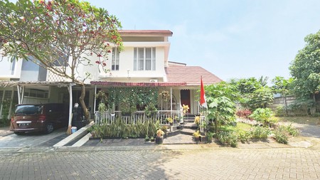 Rumah Bagus Siap Huni dan Asri di cluster Emerald , Bintaro Jaya Sektor 9  