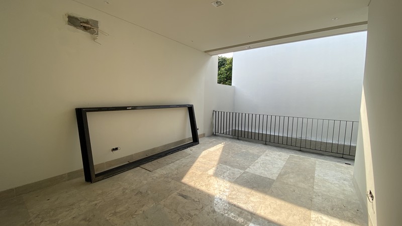 DI JUAL BRAND NEW MODERN HOUSE AT KEMANG, JAKARTA SELATAN