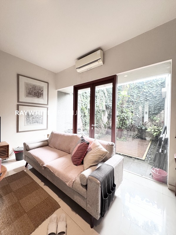 Townhouse Siap Huni Lokasi Strategis Area Cilandak Jagarsa