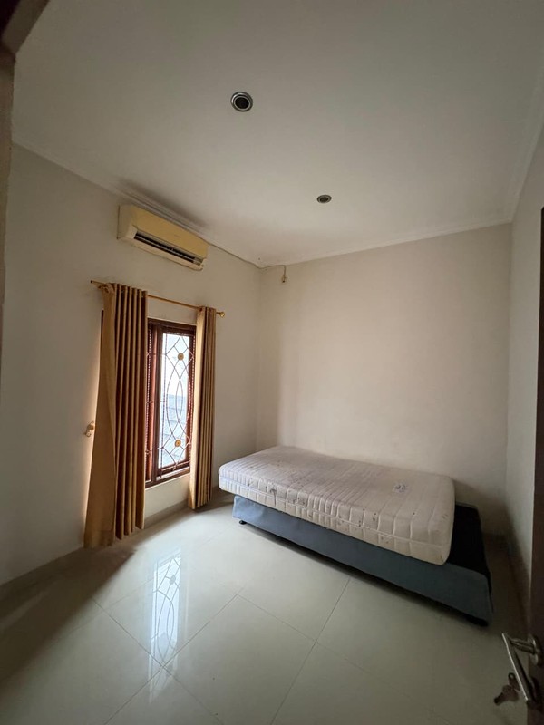 Hunian Eksklusif 2 Lantai di Pondok Permai Kadipiro Strategis, Luas & Siap Huni, Ngestiharjo, Kasihan, Bantul