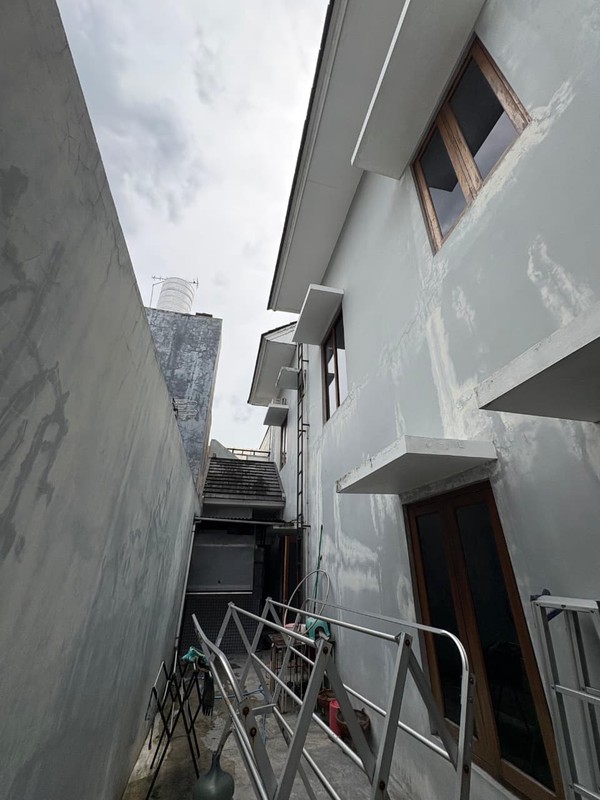 Hunian Eksklusif 2 Lantai di Pondok Permai Kadipiro Strategis, Luas & Siap Huni, Ngestiharjo, Kasihan, Bantul