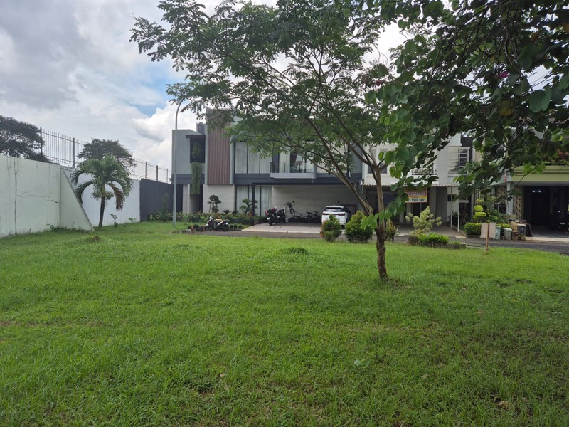 Kavling Residential Cluster Hoek di Grand Wisata Bekasi