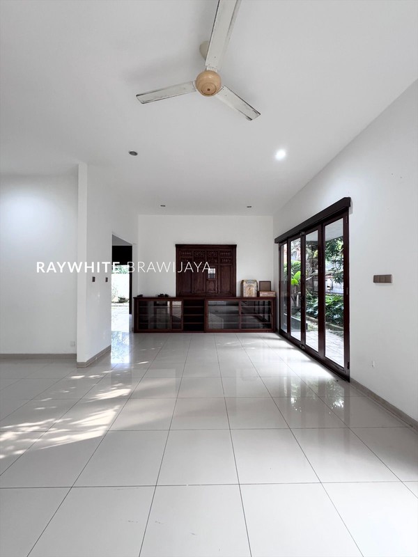 Rumah Dalam Compound Lingkungan Tenang Area Cipete