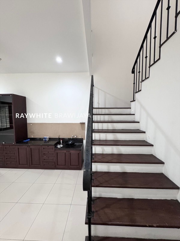 Rumah Dalam Compound Lingkungan Tenang Area Cipete