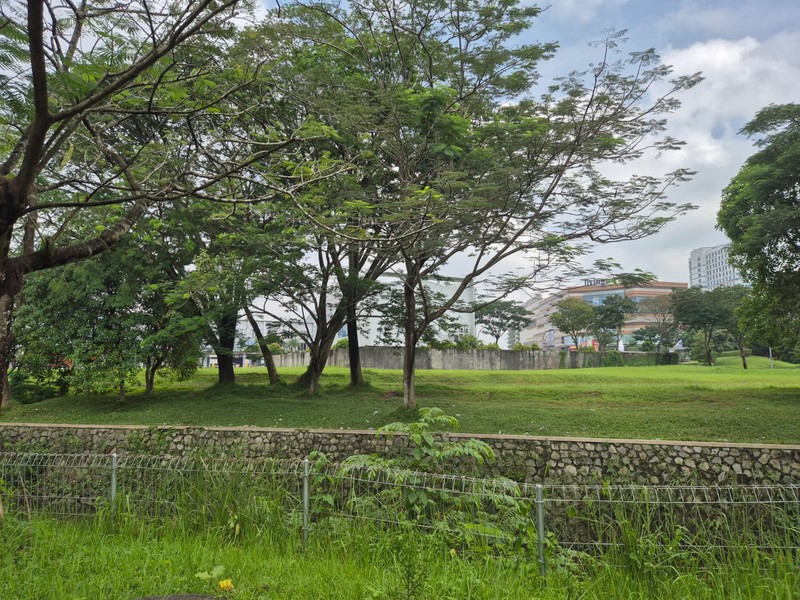 Kavling Cluster Residential Hoek di Grand Wisata Bekasi