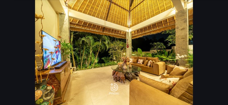 FOR SALE - LEASEHOLD - Riverside Green Retreat in Buwit - 3BR Leasehold Villa with Stunning Jungle & Paddy Views, Bali