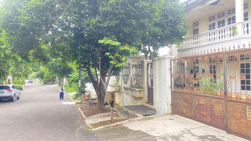 Dijual Rumah - Harga Hitung Tanah di Bukit Cinere Indah - Lokasi Strategis dan Aman