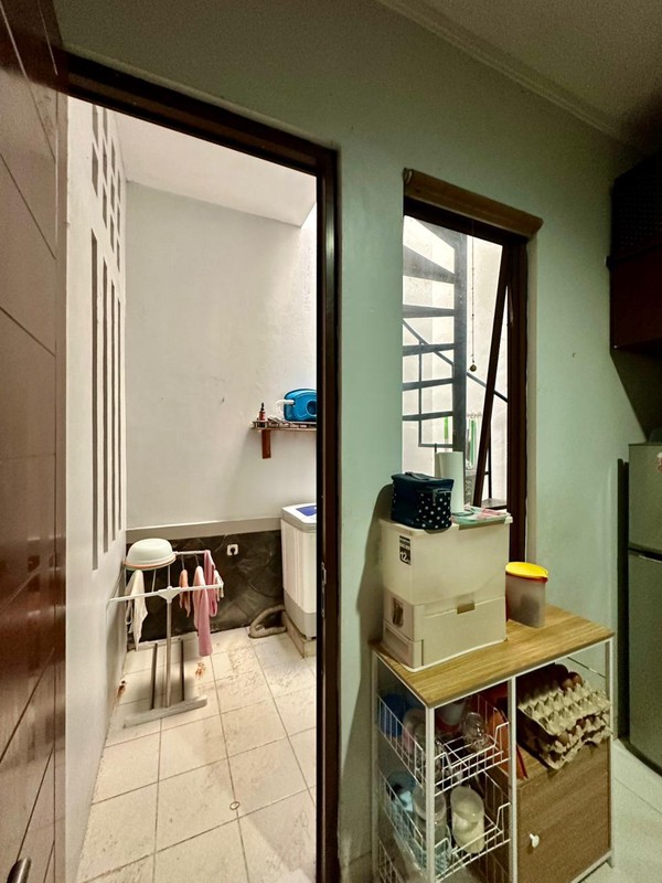 Rumah Siap Huni dengan Lingkungan Asri SHM Daerah Bintaro