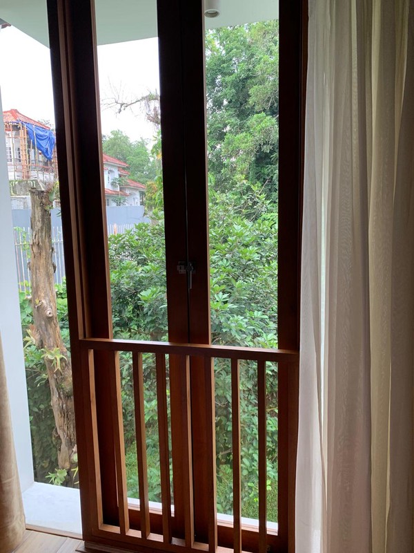 DIJUAL RUMAH 2LT, SIAP HUNI DI CLUSTER GOLF MEDITERANIA, SENTUL CITY