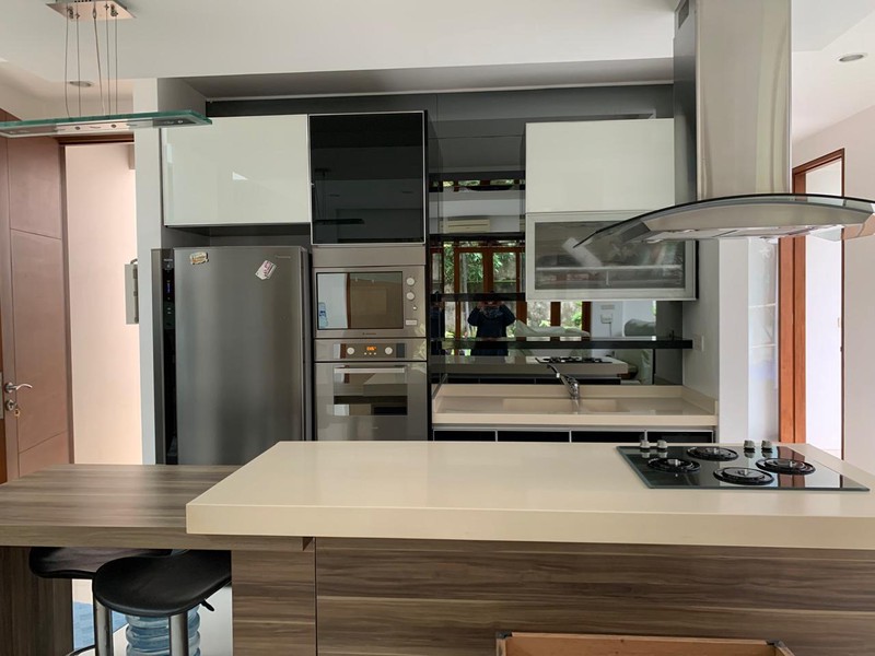 DIJUAL RUMAH 2LT, SIAP HUNI DI CLUSTER GOLF MEDITERANIA, SENTUL CITY