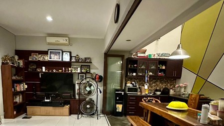 Rumah Siap Huni dengan Lingkungan Asri SHM Daerah Bintaro