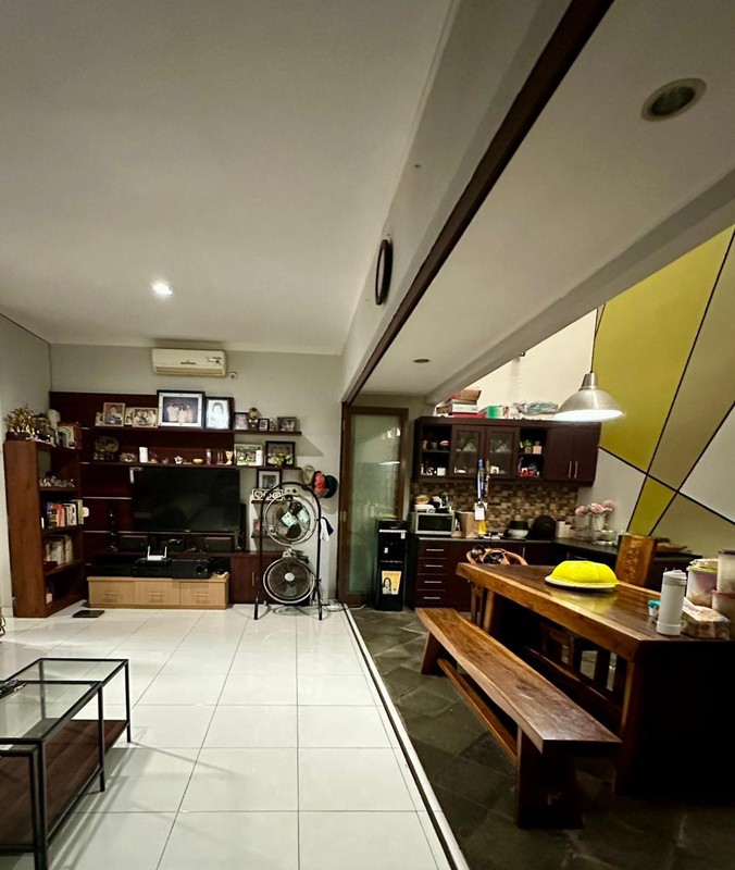 Rumah Siap Huni dengan Lingkungan Asri SHM Daerah Bintaro