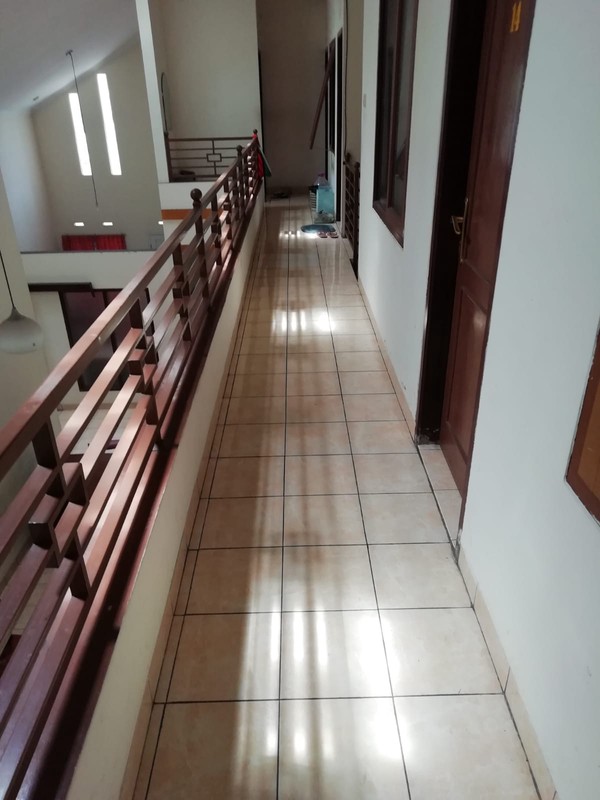 Kos-Kosan Pink Letak Strategis di Dago Bandung