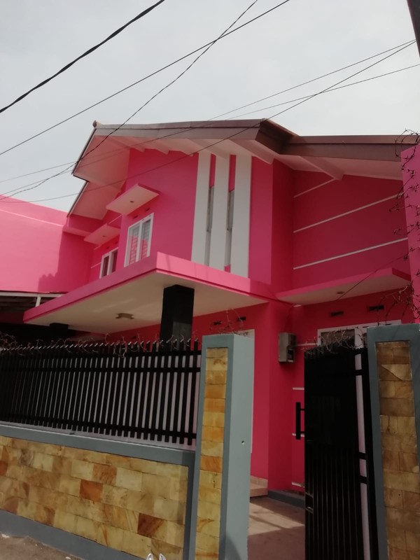 Kos-Kosan Pink Letak Strategis di Dago Bandung