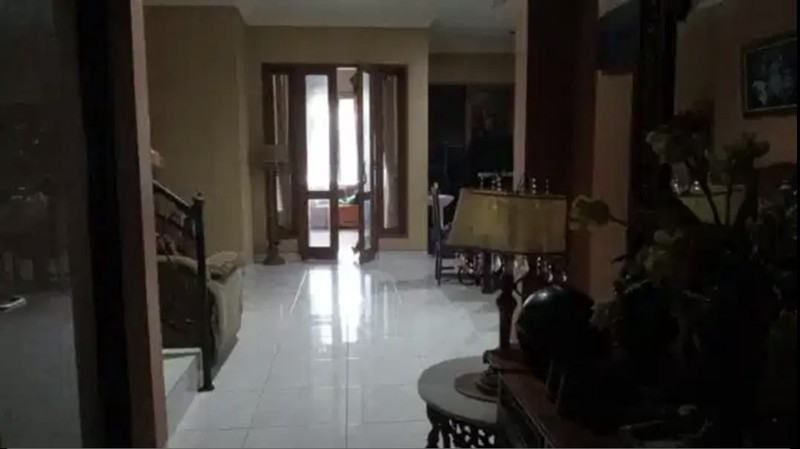 Rumah Cluster View Danau di Ciputat Dekat Stasiun Kereta Api