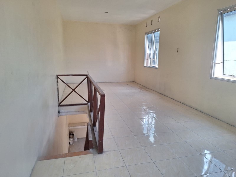 Ruko Siap Usaha di Condongcatur, Depok, Sleman, Akses Jalan Raya Utama, Harga Kompetitif.