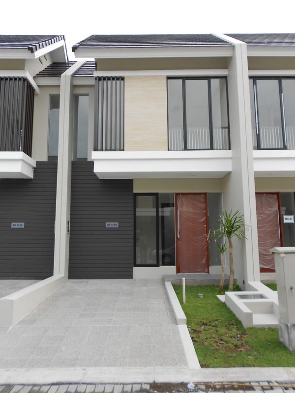 Disewa Rumah Northwest Lake Pakal Surabaya