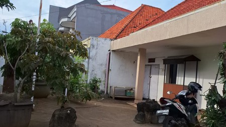 Dijual Rumah Jalan Blambanga Tegalsari Surabaya