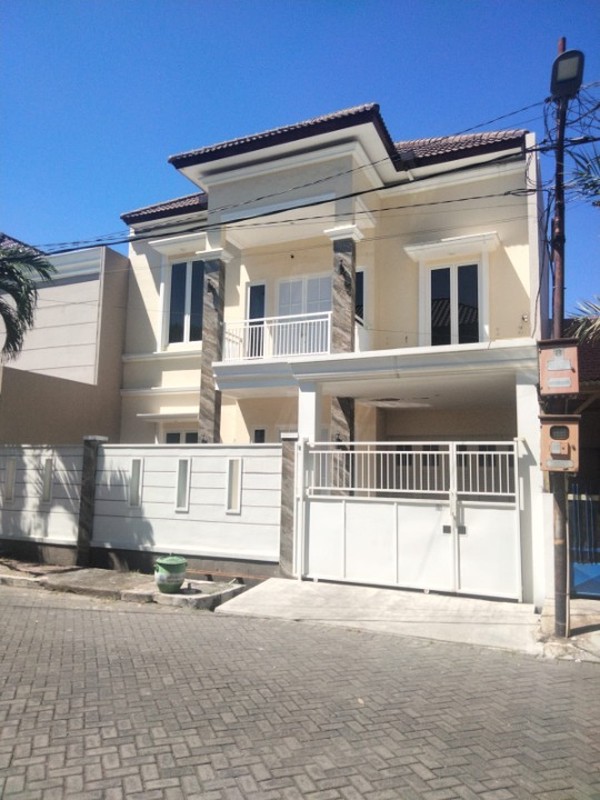 Disewakan Rumah Minimalis  Dan Siap Huni Jalan Gayungsari Timur