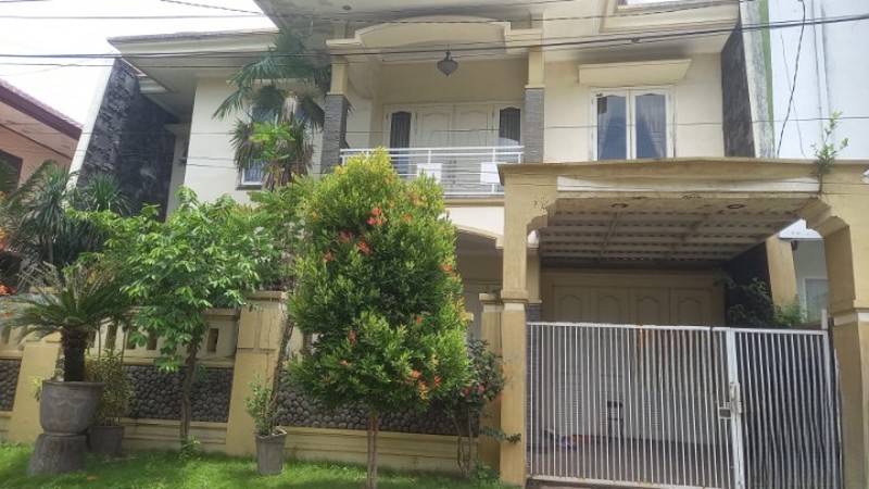 Dijual Rumah Minimalis 2 Lantai siap Huni, JlGayungsari Timur